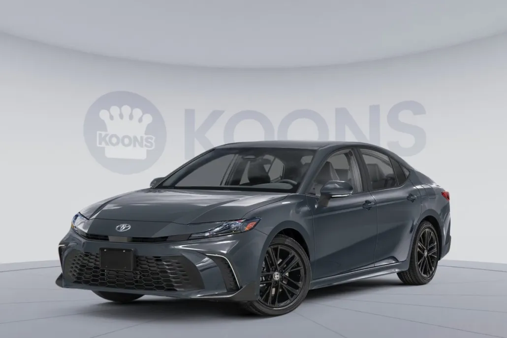2026 Toyota Camry SE photo 1