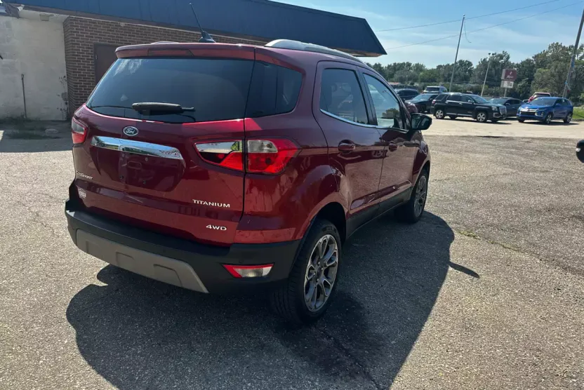 2018 Ford EcoSport Titanium photo 1
