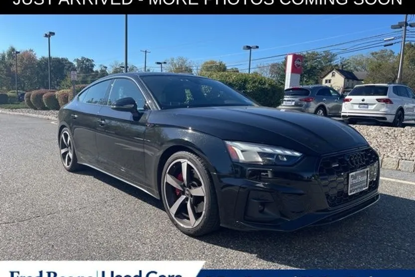 2023 Audi A5 45 S line Premium Plus photo 1