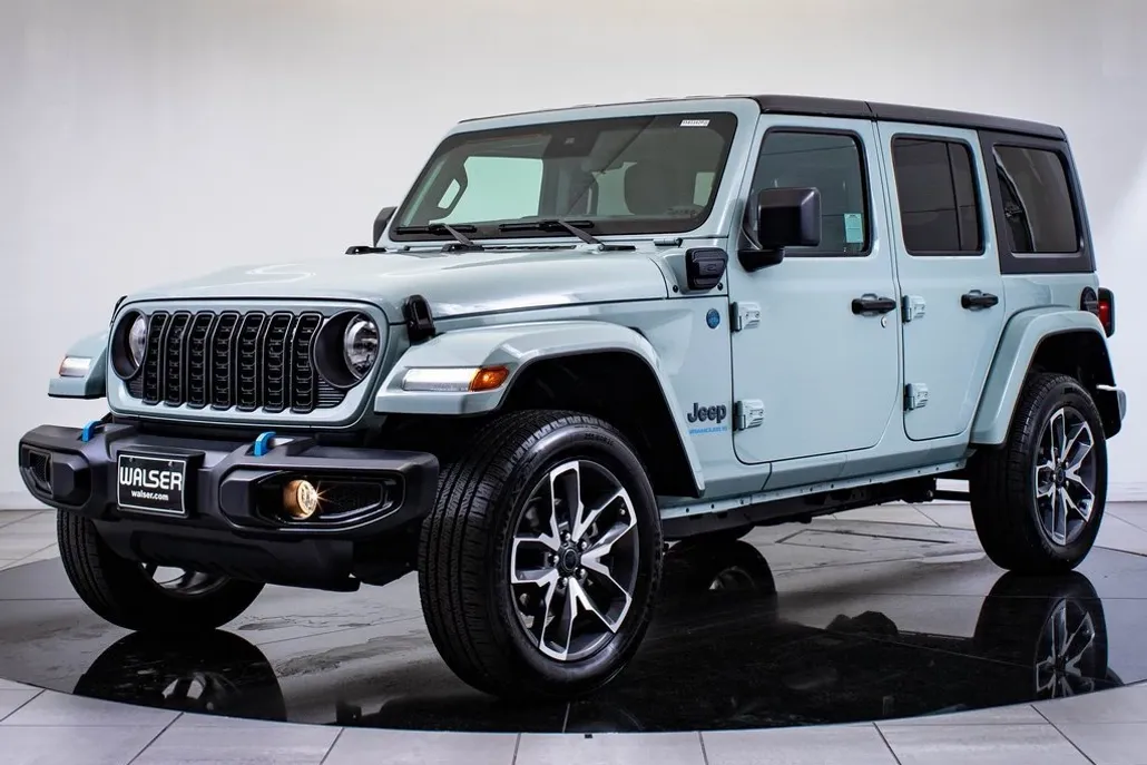 2024 Jeep Wrangler Sport S 4xe photo 1