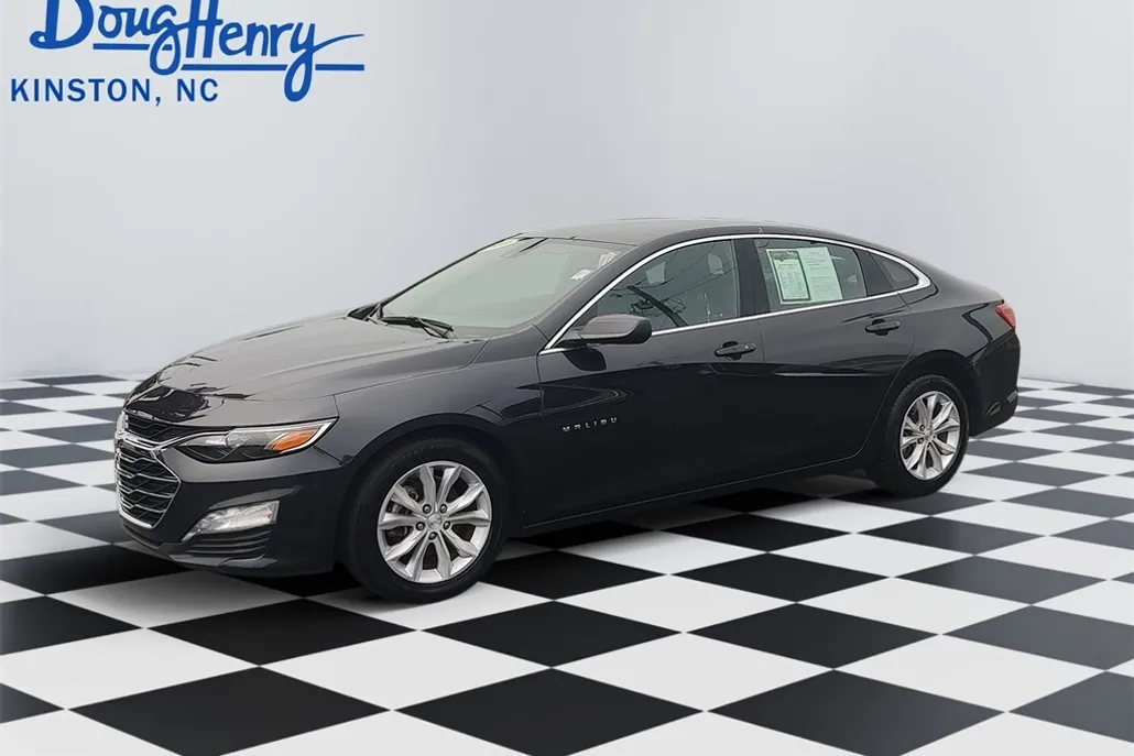 2023 Chevrolet Malibu 1LT photo 1