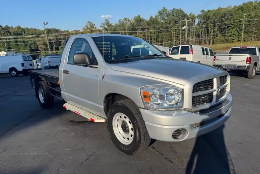 2007 Dodge Ram ST photo 1
