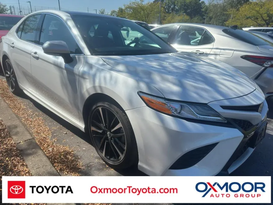 2020 Toyota Camry XSE photo 1