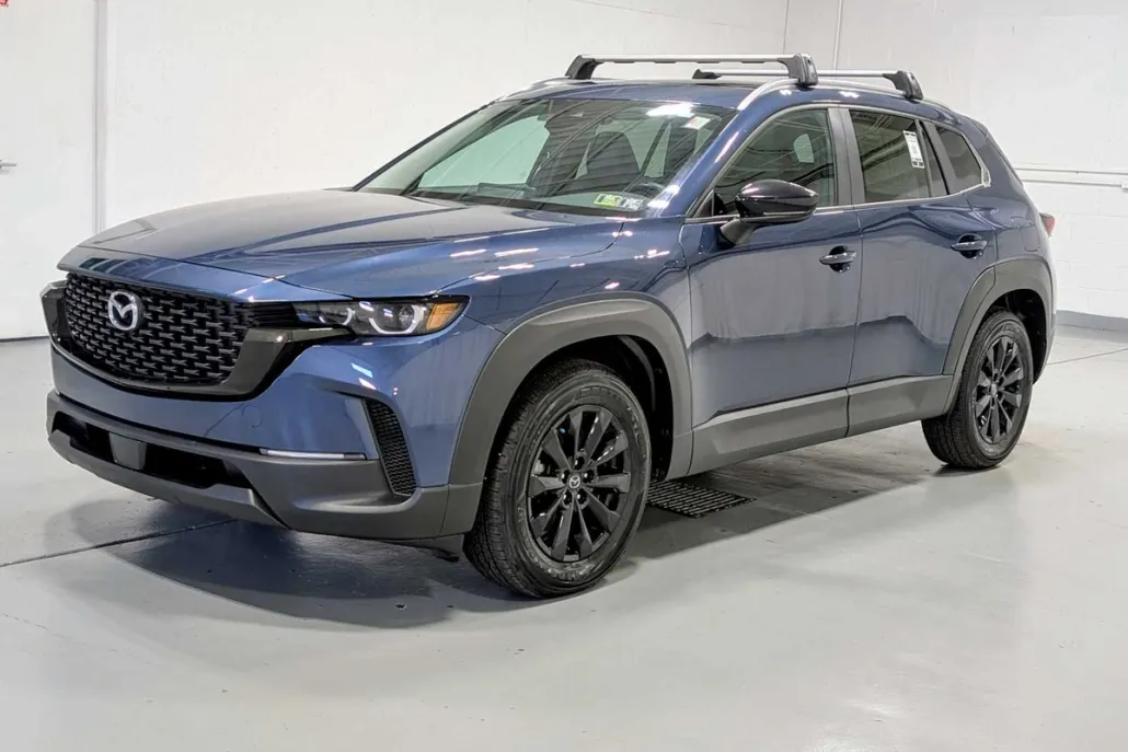 2023 Mazda CX-50 2.5 Preferred Plus photo 1