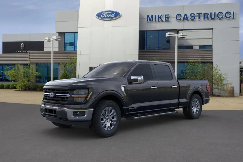 2025 Ford F-150 XLT photo 1