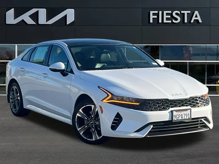 2024 Kia K5 EX photo 1