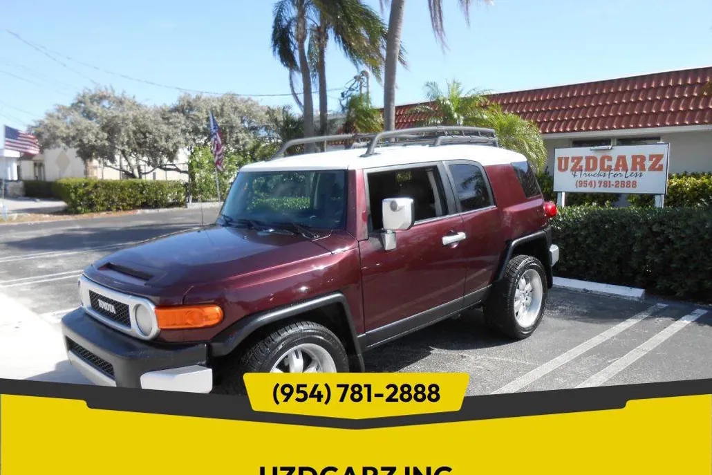 2007 Toyota FJ Cruiser Base photo 1