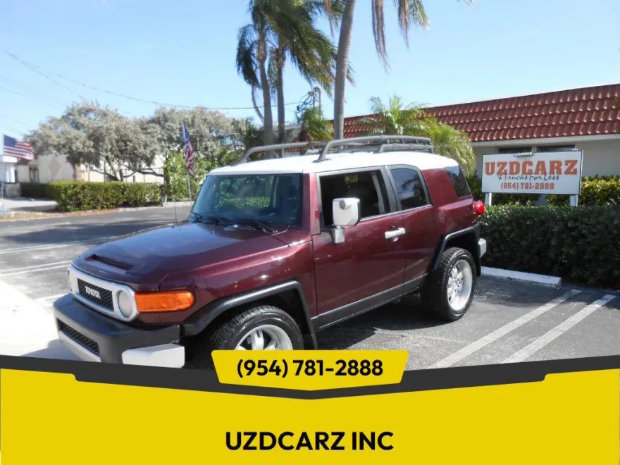 2007 Toyota FJ Cruiser Base photo 1
