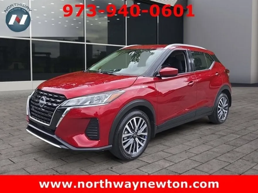 2024 Nissan Kicks SV photo 1