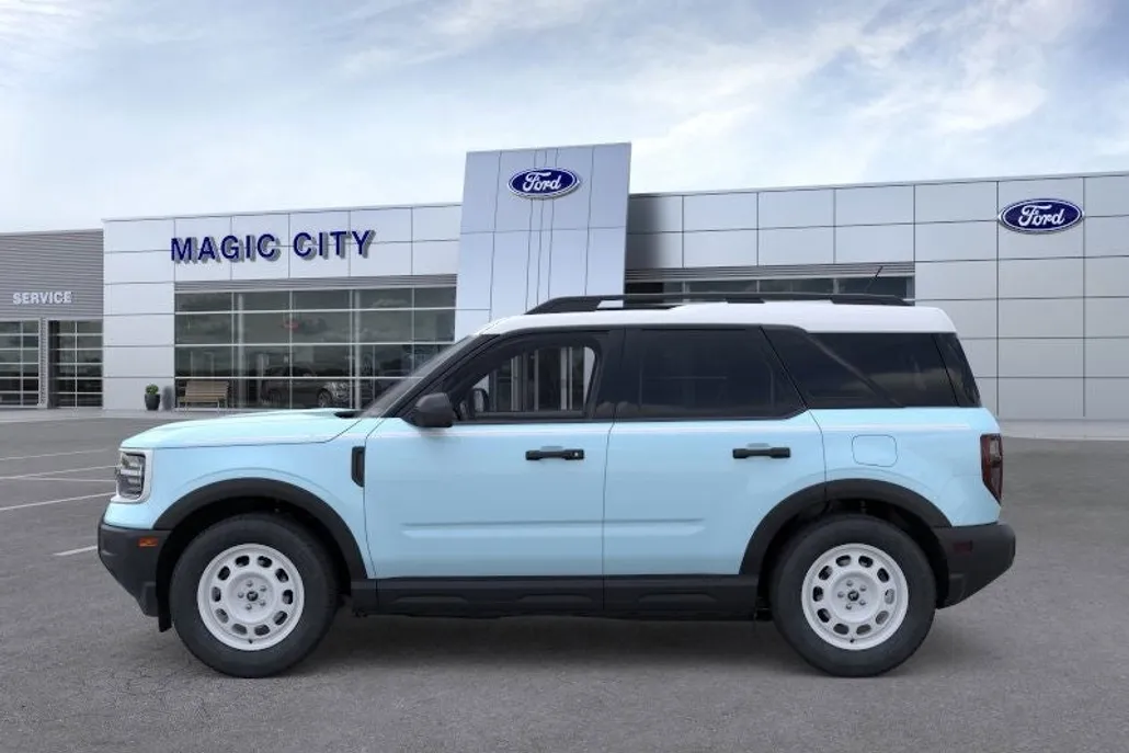 2025 Ford Bronco Sport Heritage photo 1