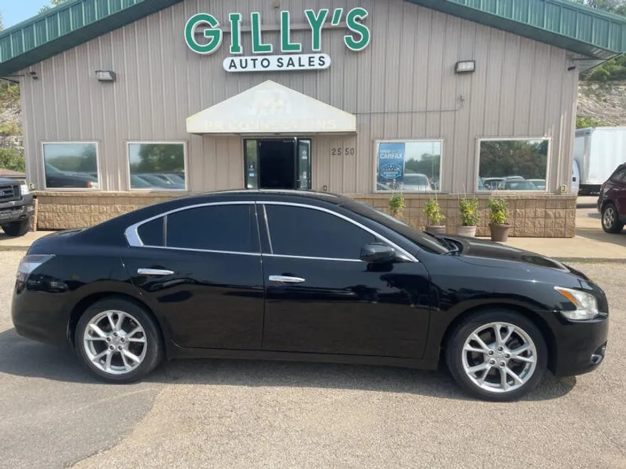 2014 Nissan Maxima S photo 1