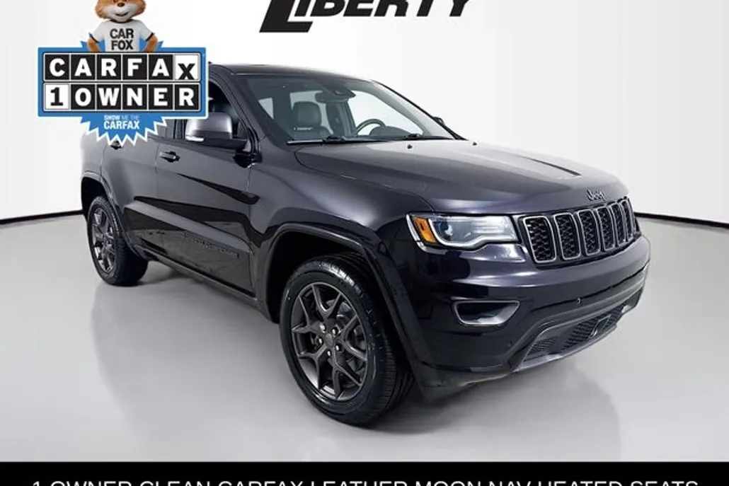 2021 Jeep Grand Cherokee Anniversary Edition photo 1