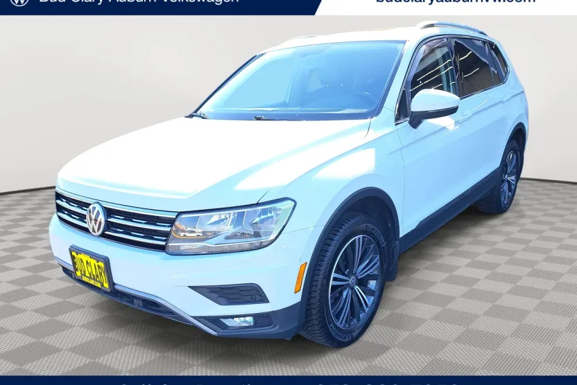 2019 Volkswagen Tiguan SEL photo 1