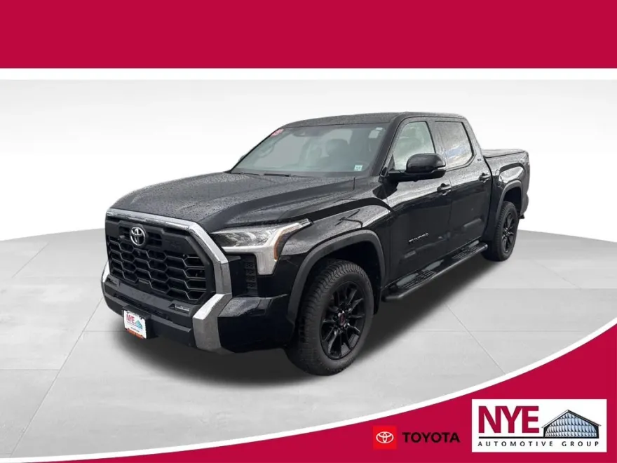 2023 Toyota Tundra SR5 TRD photo 1