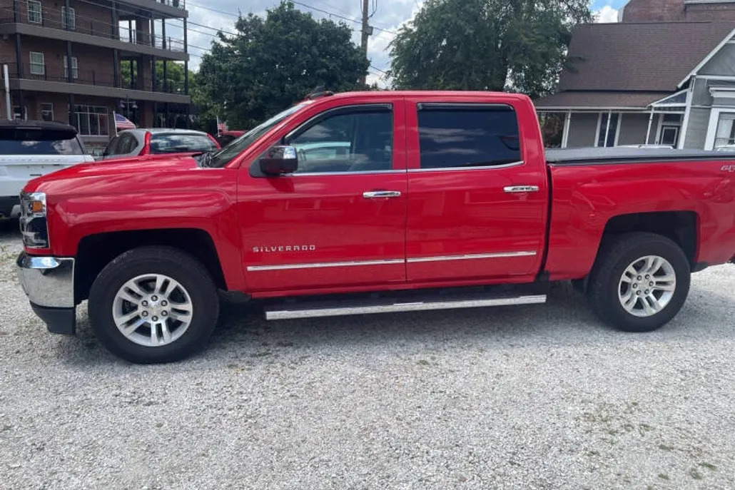 2017 Chevrolet Silverado 1500 LTZ photo 1