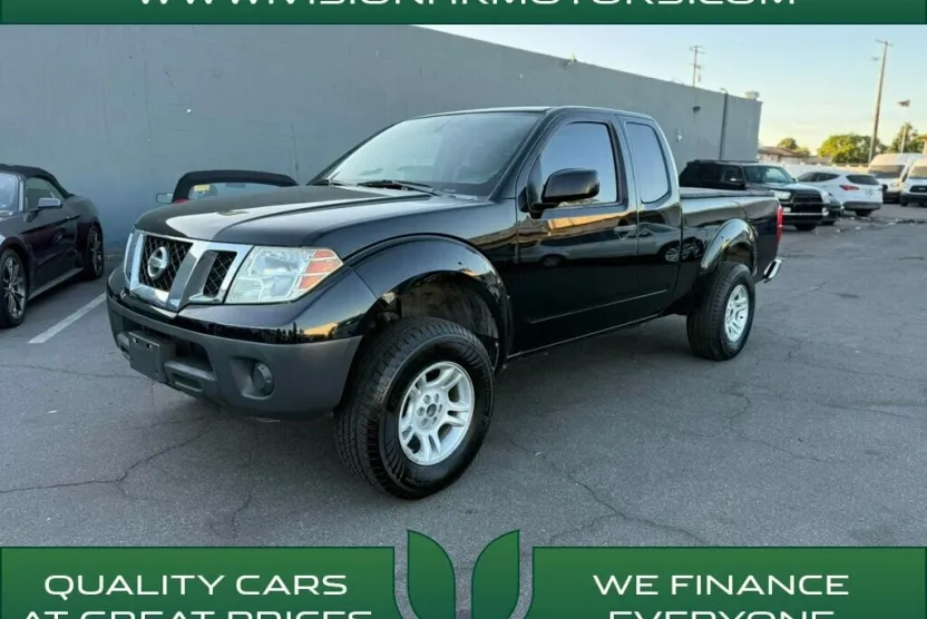 2013 Nissan Frontier photo 1