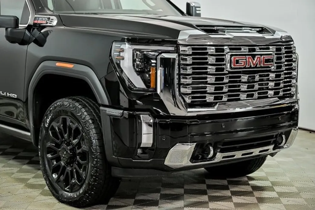 2025 Gmc Sierra 2500 HD Denali photo 1