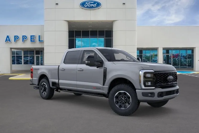 2026 Ford F-250 Lariat photo 1