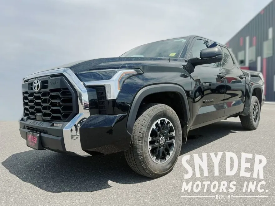 2023 Toyota Tundra SR5 photo 1