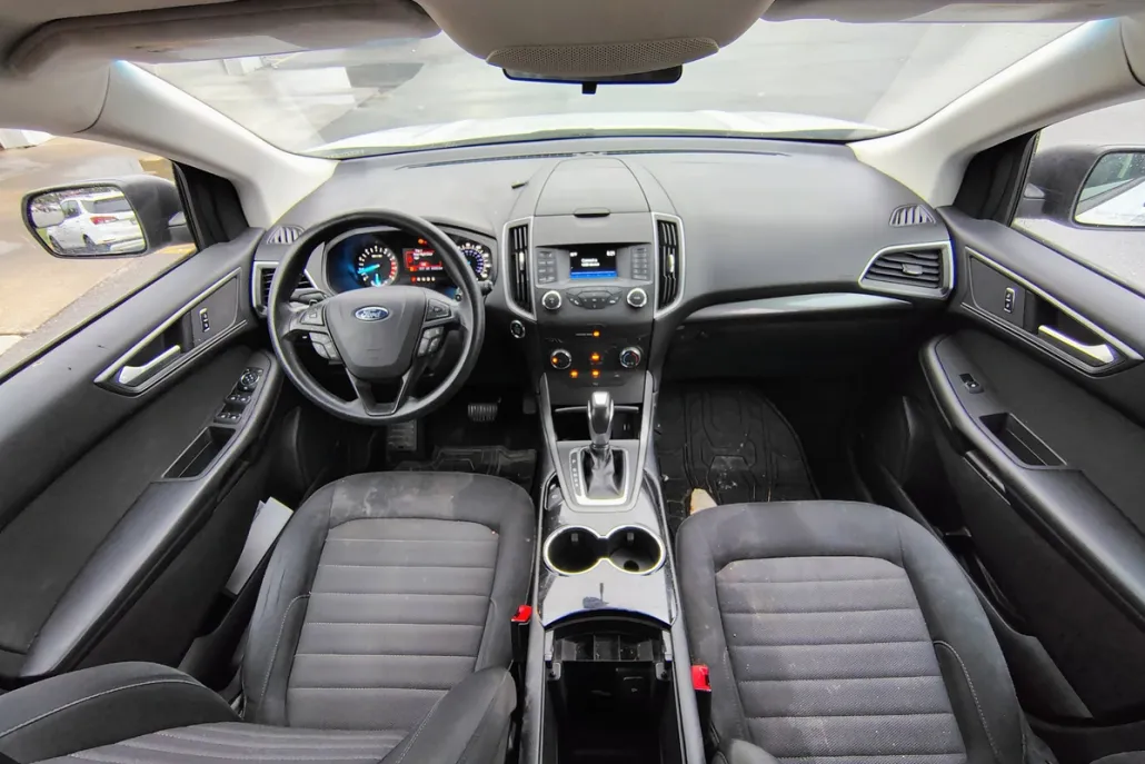 2017 Ford Edge SE photo 1