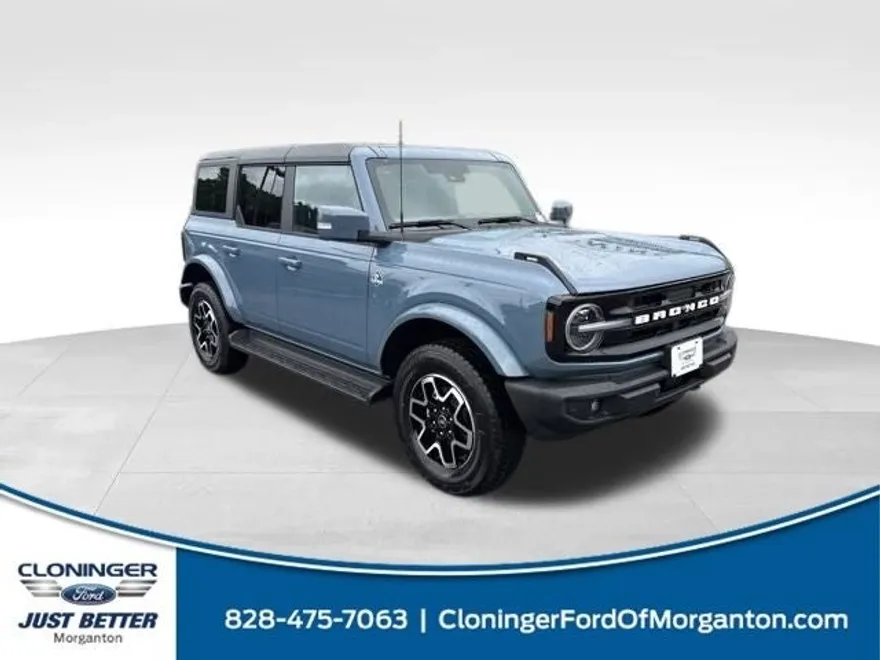 2025 Ford Bronco Outer Banks photo 1