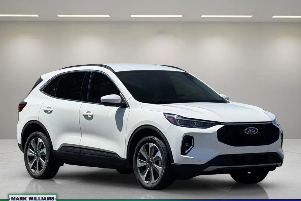 2023 Ford Escape Platinum photo 1