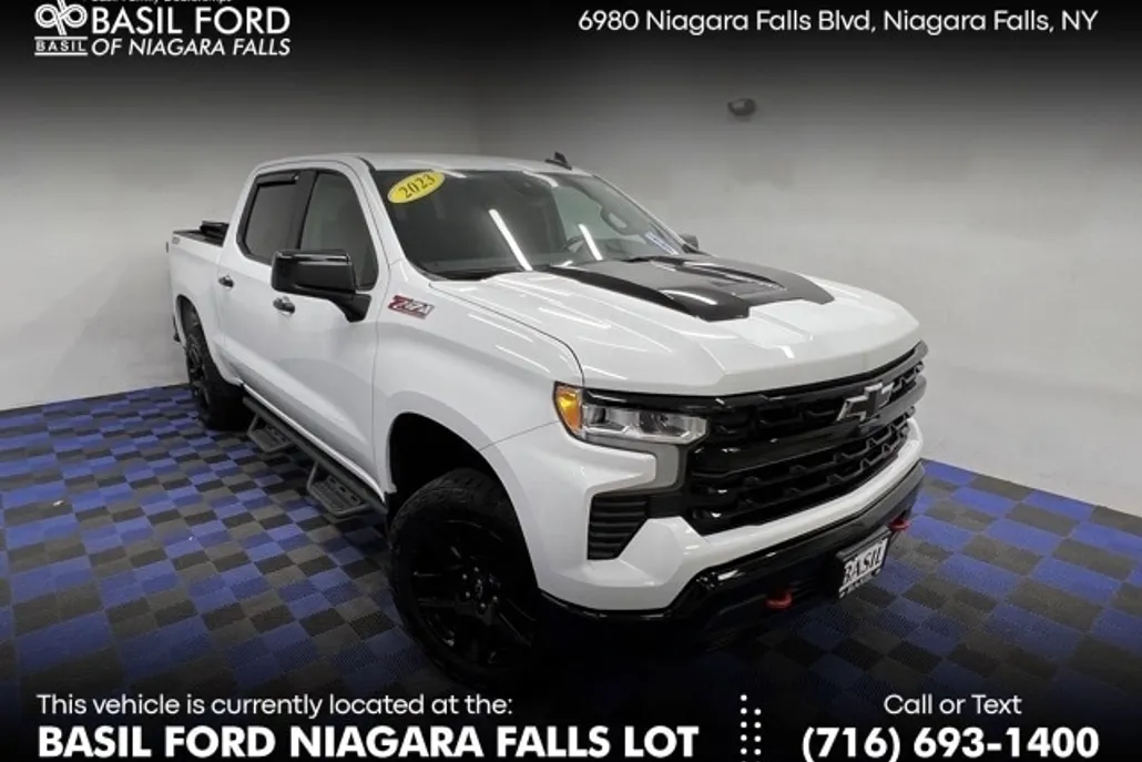 2023 Chevrolet Silverado 1500 LT Trail Boss photo 1