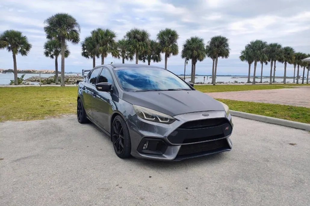 2015 Ford Focus SE photo 1