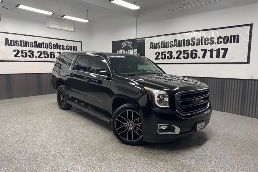 2017 Gmc Yukon XL SLT photo 1