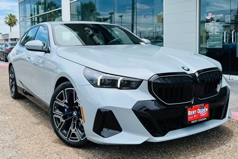 2026 Bmw 530i photo 1