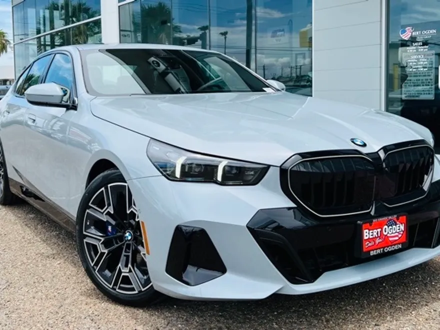 2026 Bmw 530i photo 1