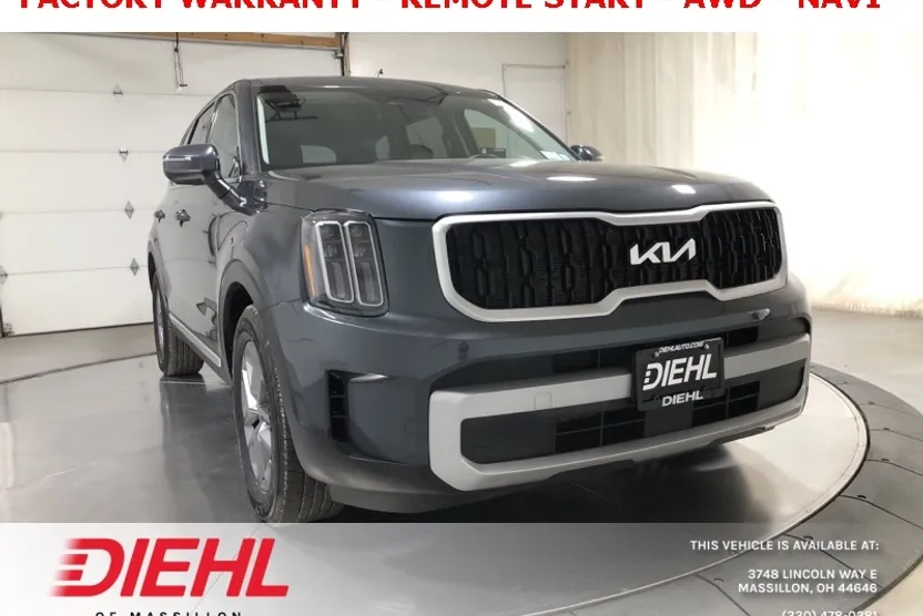2023 Kia Telluride LX photo 1