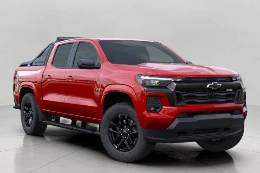 2025 Chevrolet Colorado Z71 photo 1