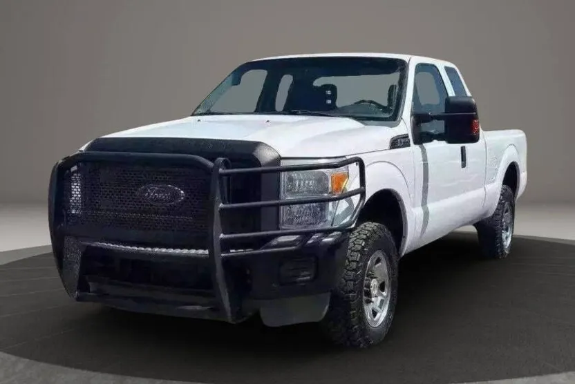 2011 Ford F-250 XL photo 1