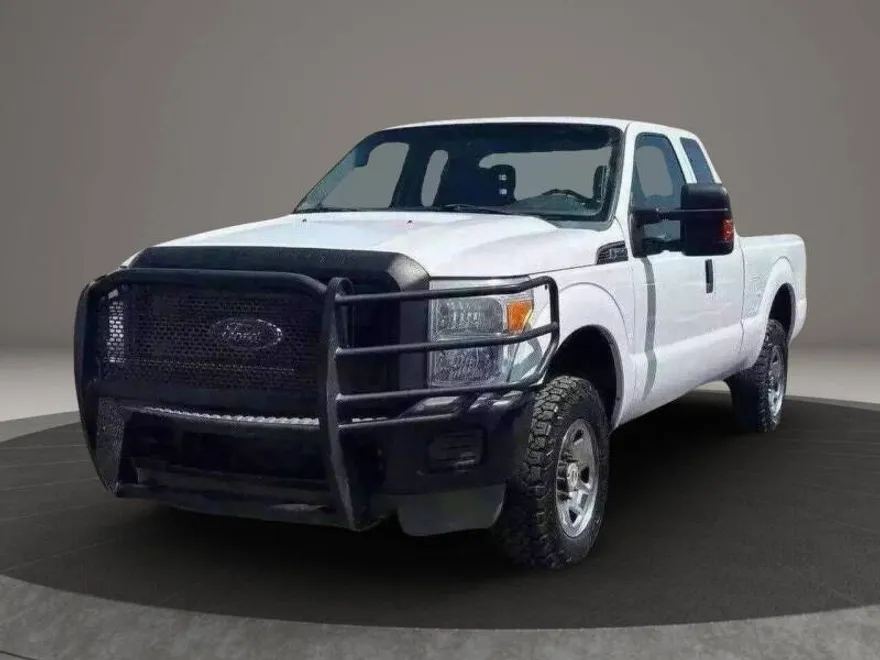 2011 Ford F-250 XL photo 1