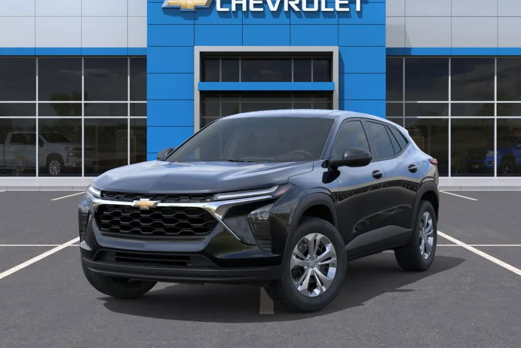 2026 Chevrolet Trax LS photo 1