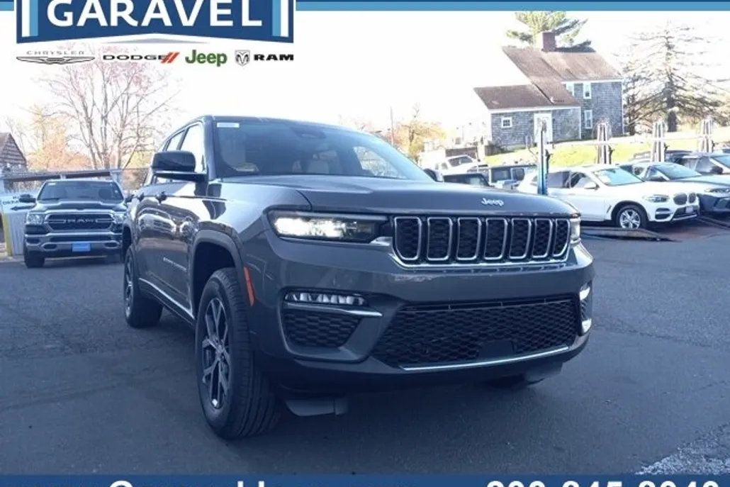 2025 Jeep Grand Cherokee Limited photo 1