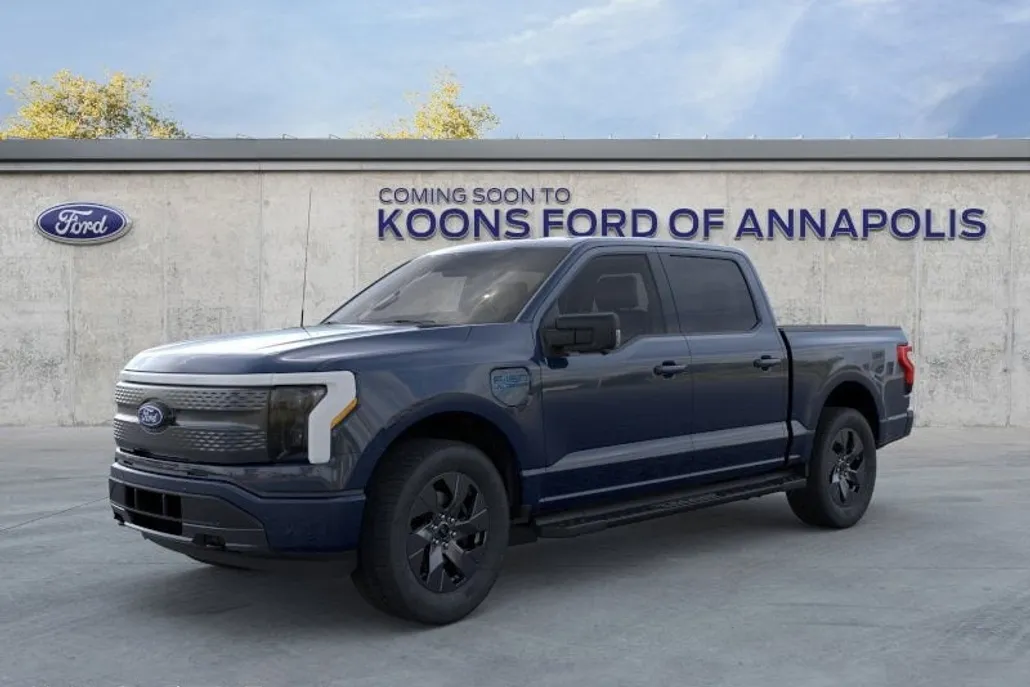 2025 Ford F-150 Lightning photo 1