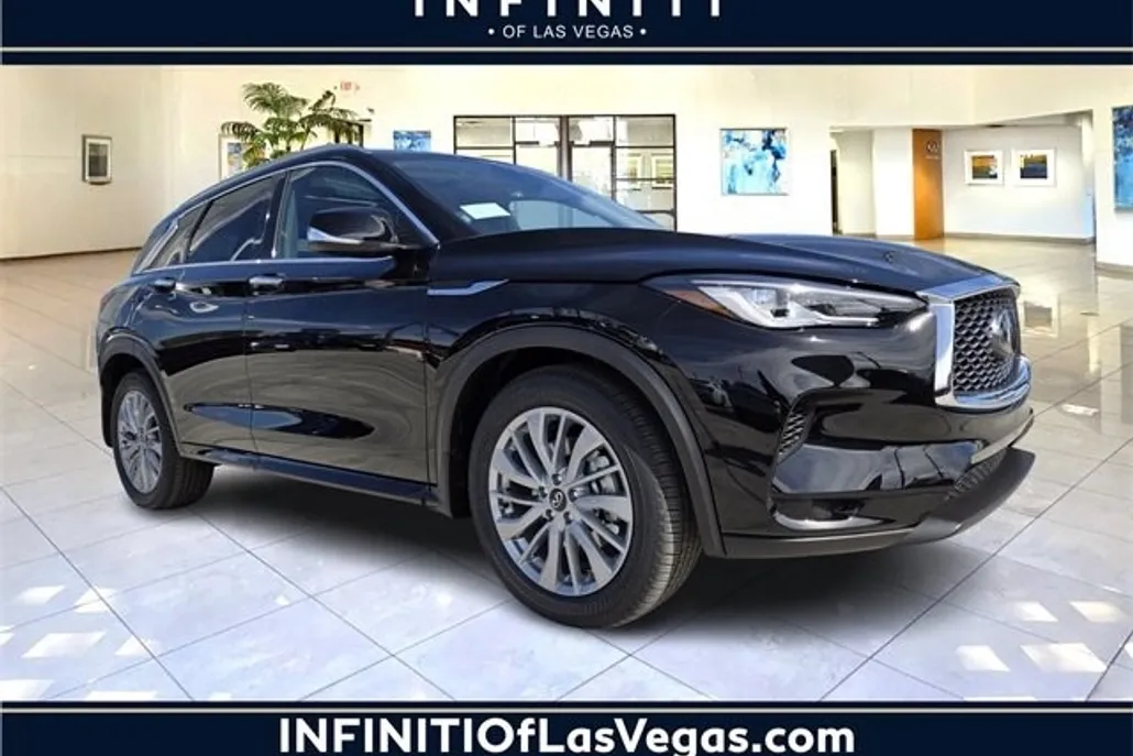 2025 Infiniti QX50 Luxe AWD photo 1