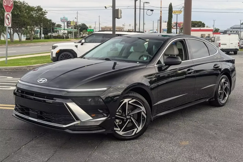 2024 Hyundai Sonata SEL photo 1