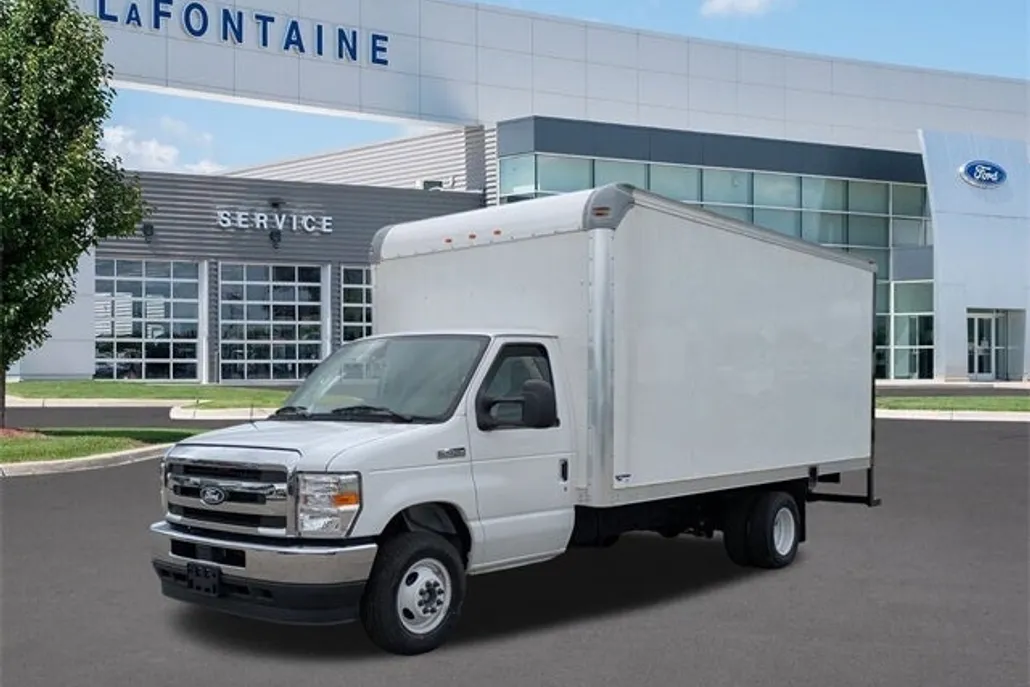 2026 Ford E-450 photo 1