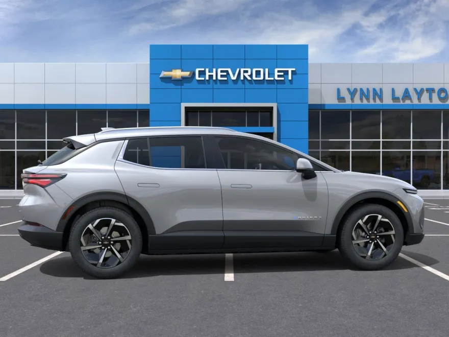 2026 Chevrolet Equinox EV 1LT photo 1