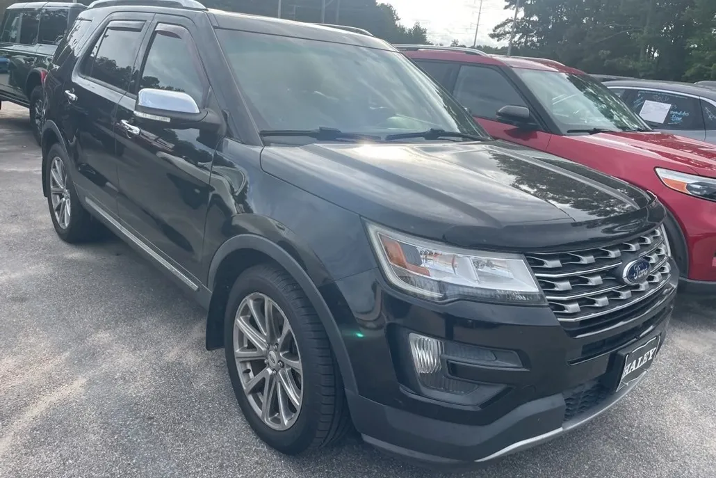 2016 Ford Explorer Limited photo 1