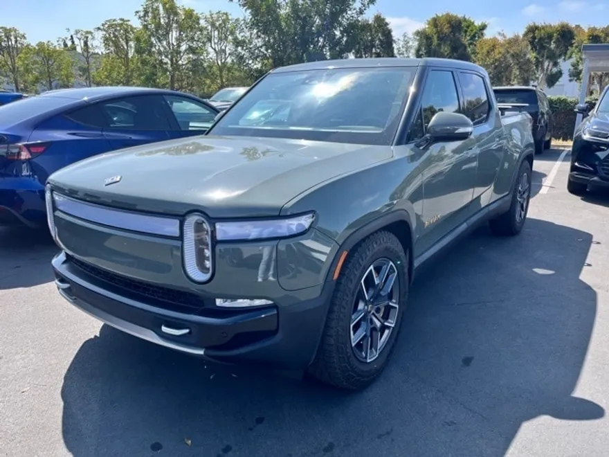 2022 Rivian R1T Launch Edition photo 1