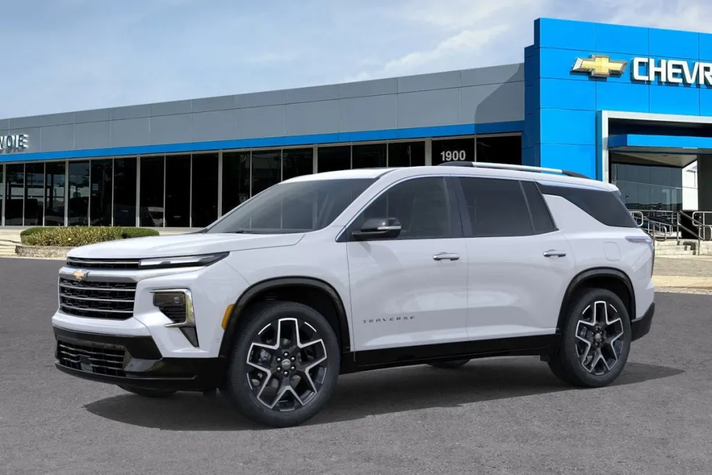 2026 Chevrolet Traverse High Country photo 1