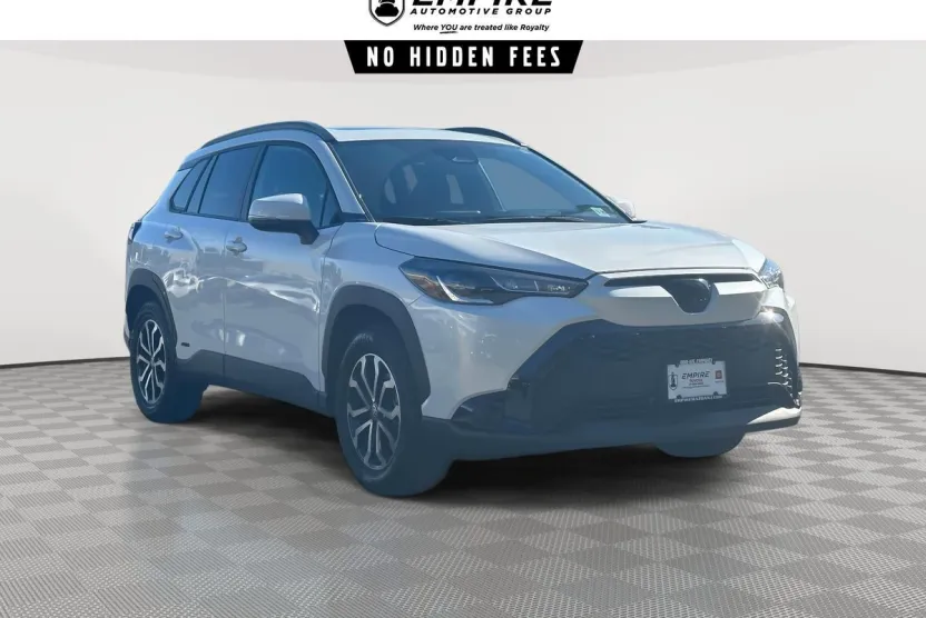 2024 Toyota Corolla Hybrid SE photo 1