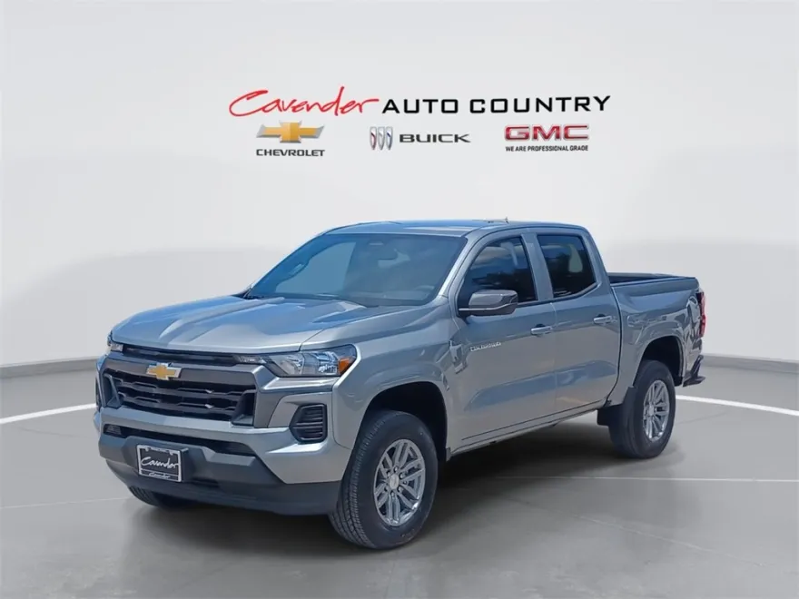 2026 Chevrolet Colorado LT photo 1