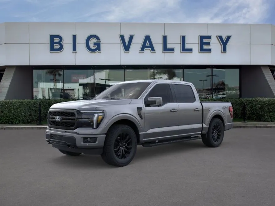 2025 Ford F-150 Lariat photo 1