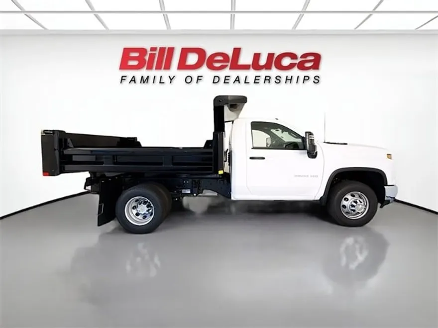 2025 Chevrolet Silverado 3500HD Work Truck photo 1