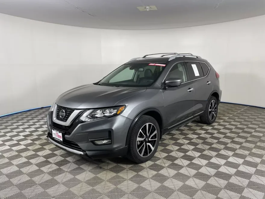 2020 Nissan Rogue SL photo 1